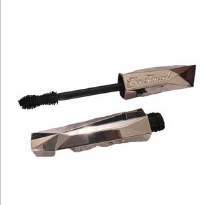 Damn Girl Too Faced Mascara -  Black